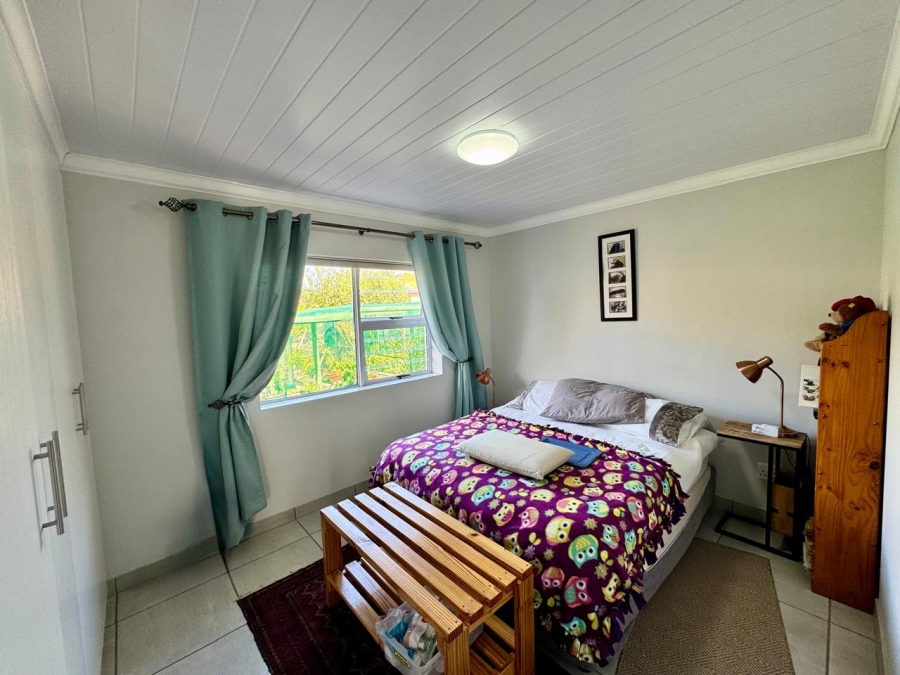 To Let 3 Bedroom Property for Rent in Stilbaai Wes Western Cape